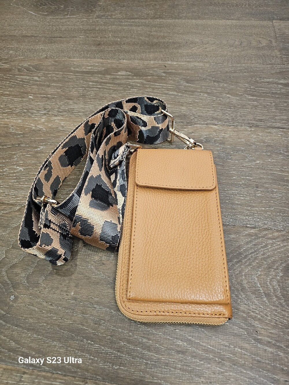 Elie Beaumont Brown Lesther Crossbody Bag Brown.